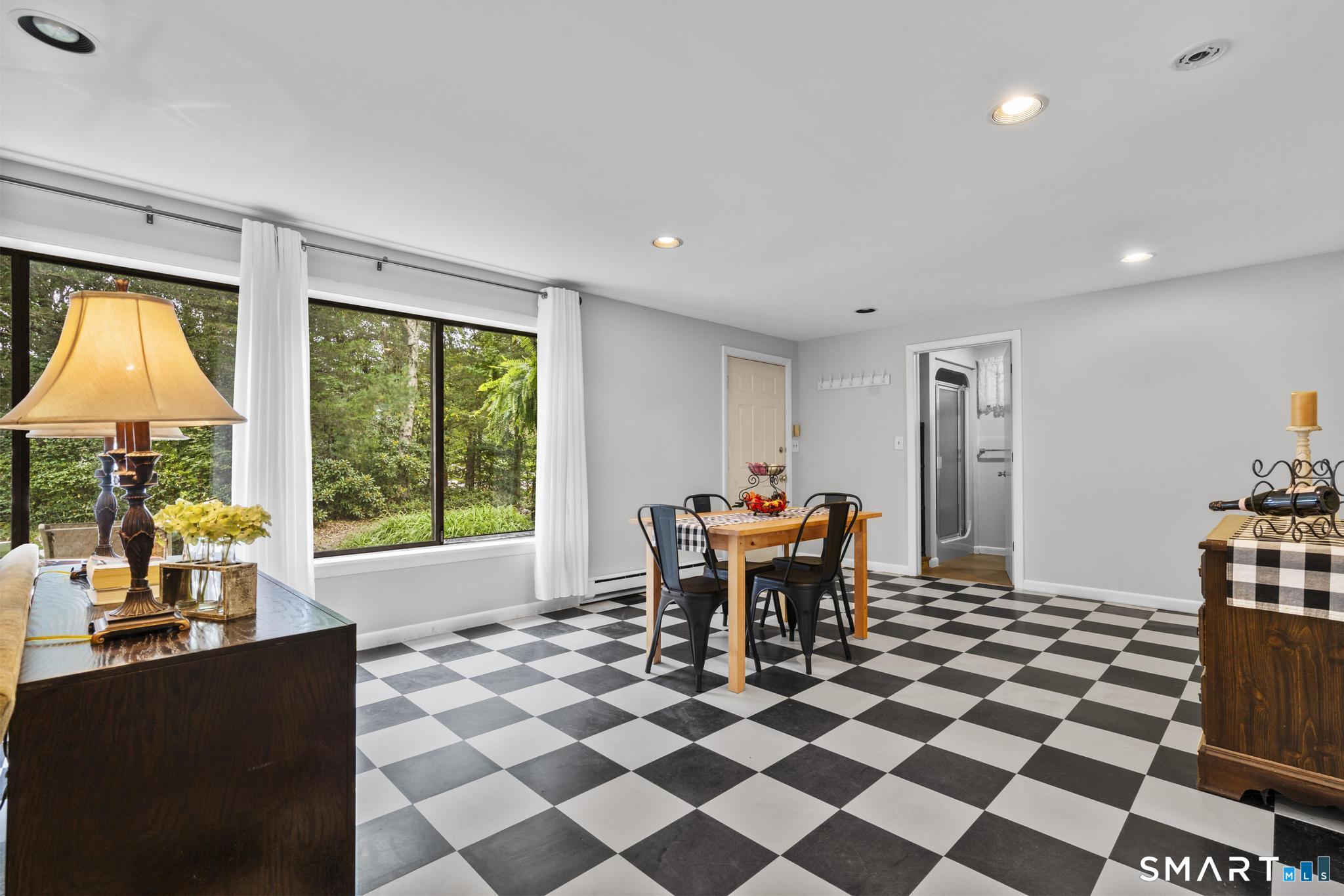 292 Branch Road Thomaston, CT 06787 - Photo 10 of 32 Gallery Image 10