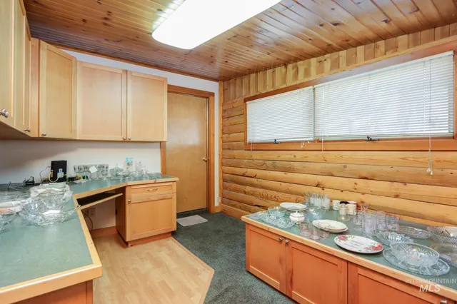 $349,999 | 1235 Moore Way, Ontario, OR 97914