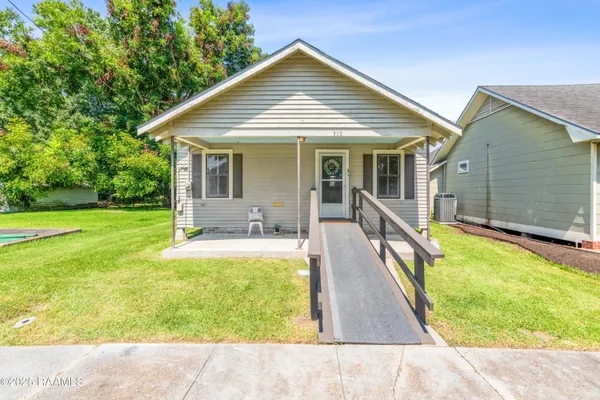 $90,900 | 310 North Boudreaux Avenue, Kaplan, LA 70548