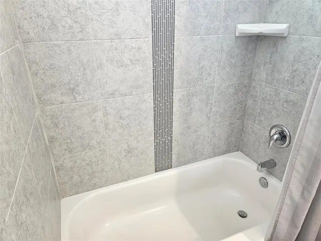 a bathroom with a tub