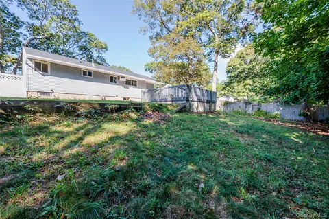 $499,000 | 1139 Waverly Avenue, Farmingville, NY 11738