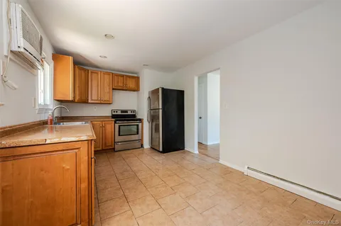 $499,000 | 1139 Waverly Avenue, Farmingville, NY 11738