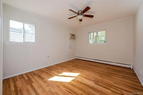 $499,000 | 1139 Waverly Avenue, Farmingville, NY 11738