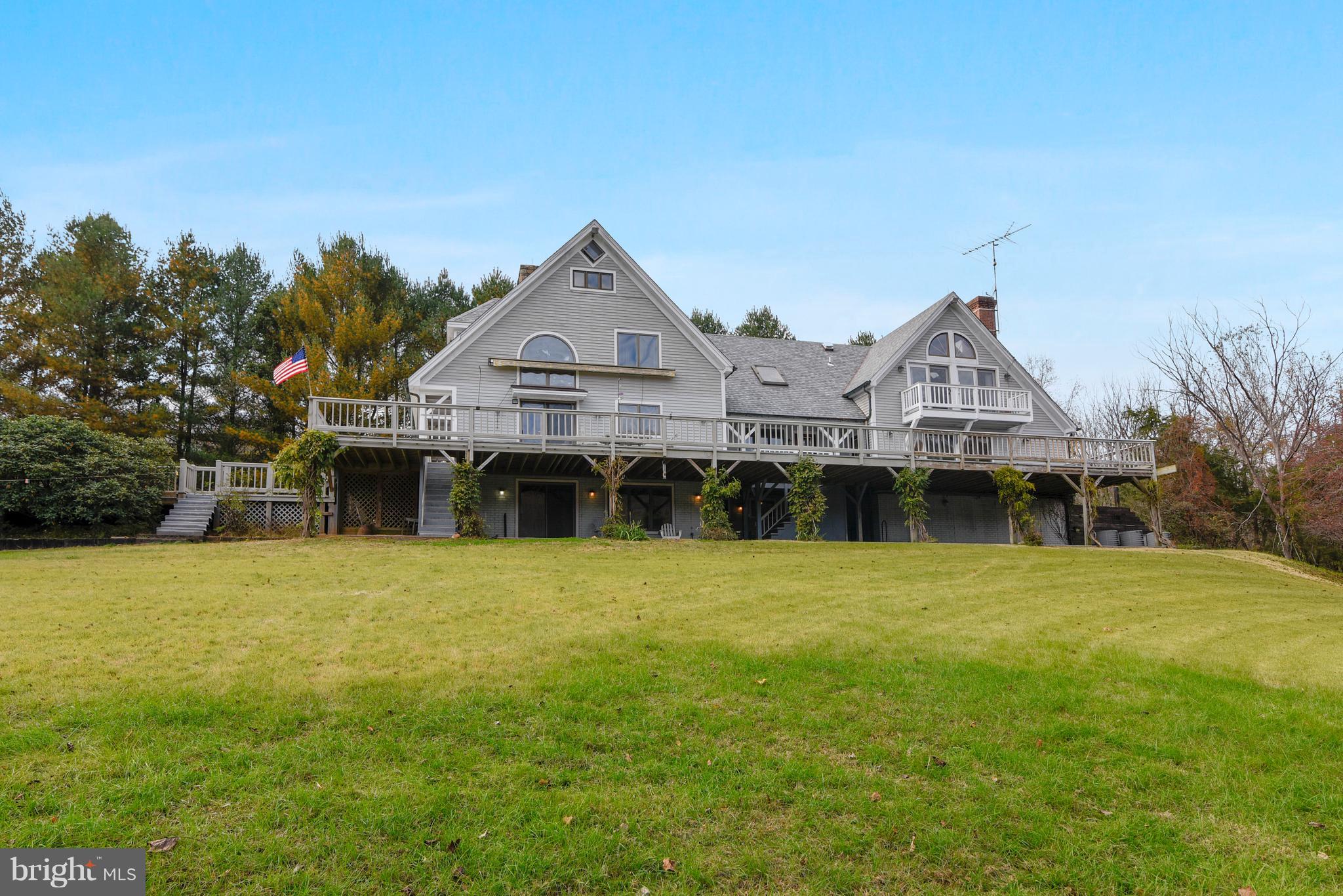 38243 Lime Kiln Road Middleburg, VA 20117 - Photo 5 of 94 Rear Home View