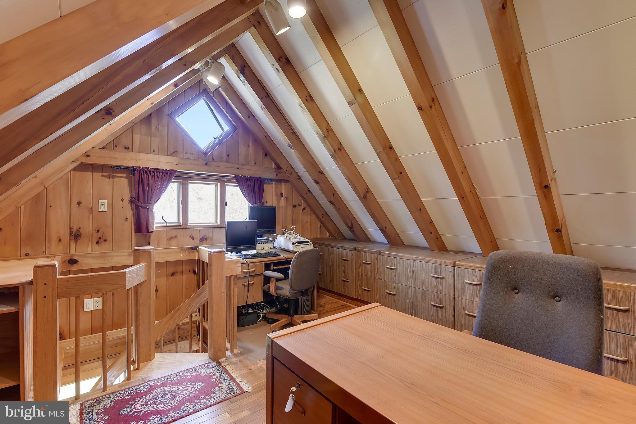 38243 Lime Kiln Road Middleburg, VA 20117 - Photo 59 of 94 Upper Level 2 Private Office