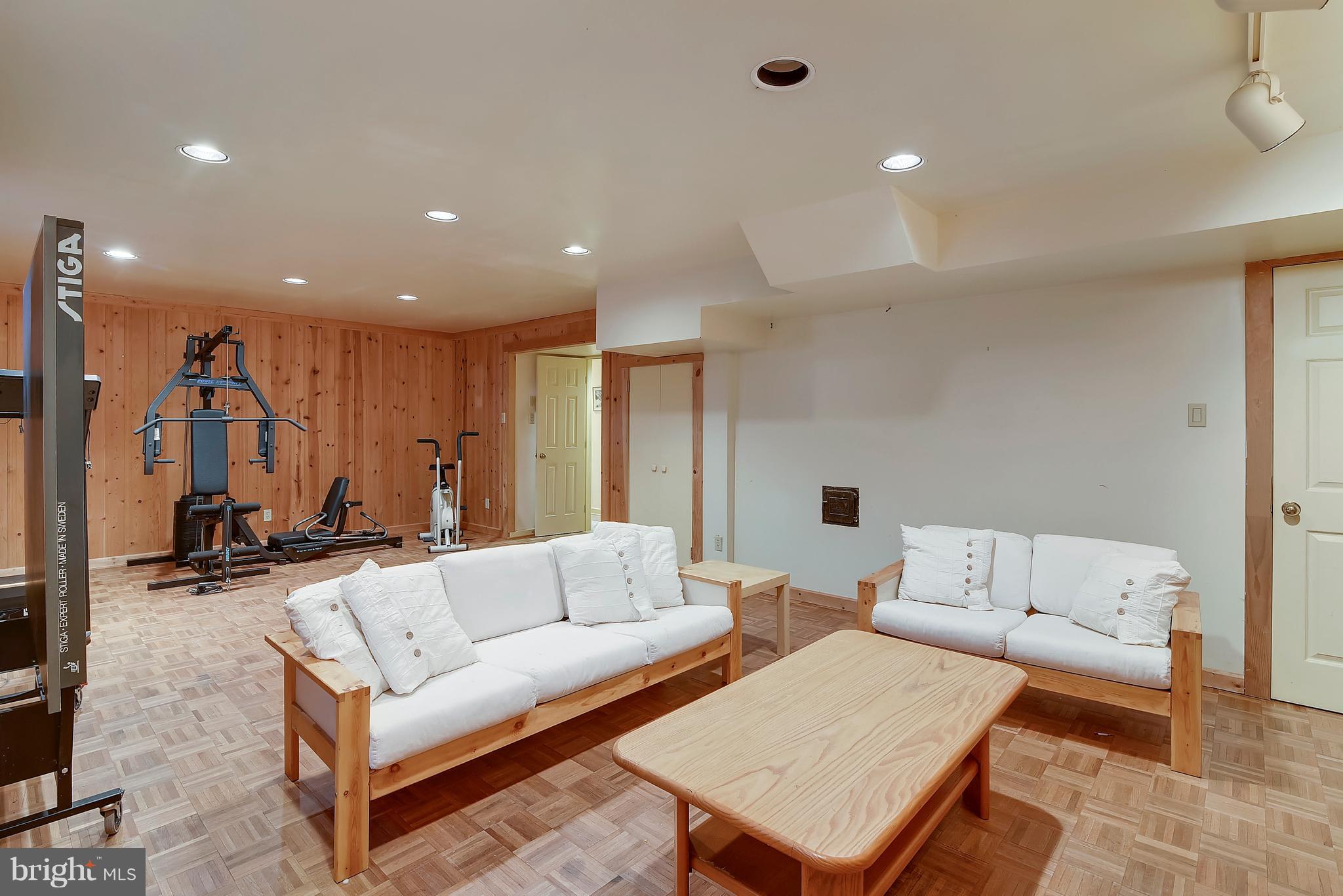 38243 Lime Kiln Road Middleburg, VA 20117 - Photo 73 of 94 Game room lower level