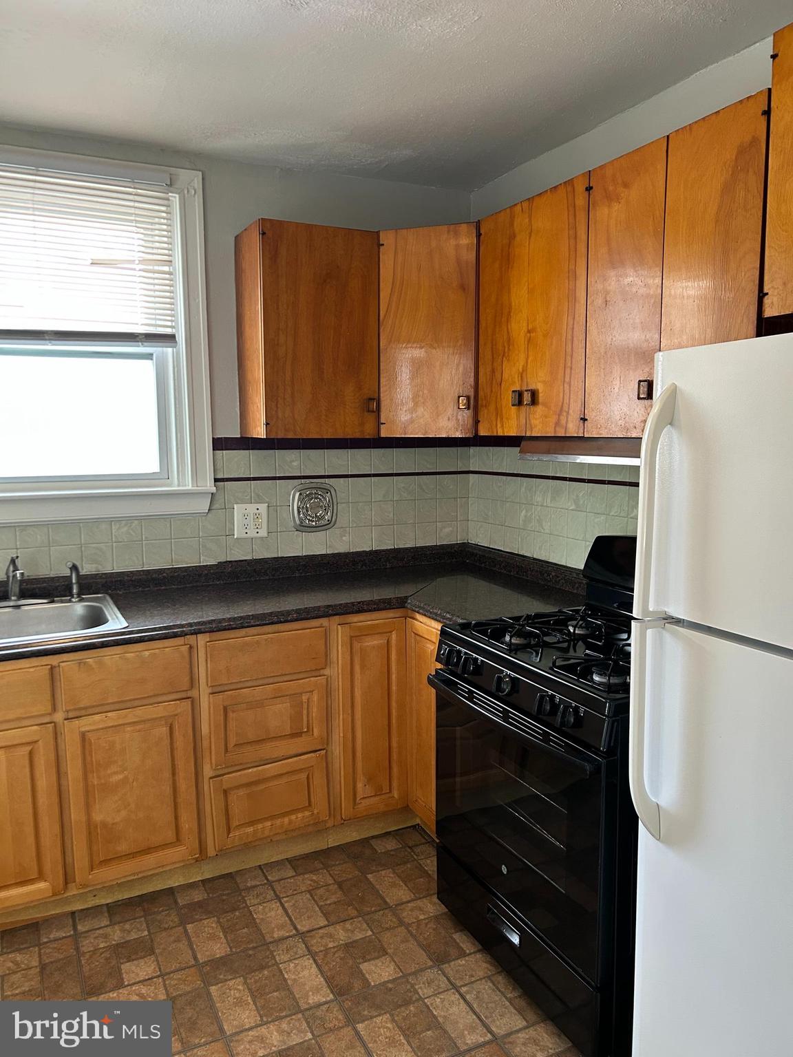 309 Margate Road Upper Darby, PA 19082 - Photo 11 of 22