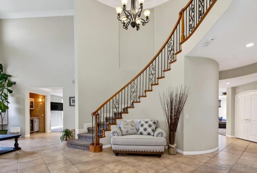 16397 Pinto Ridge Court San Diego, CA 92127 - Photo 4 of 46