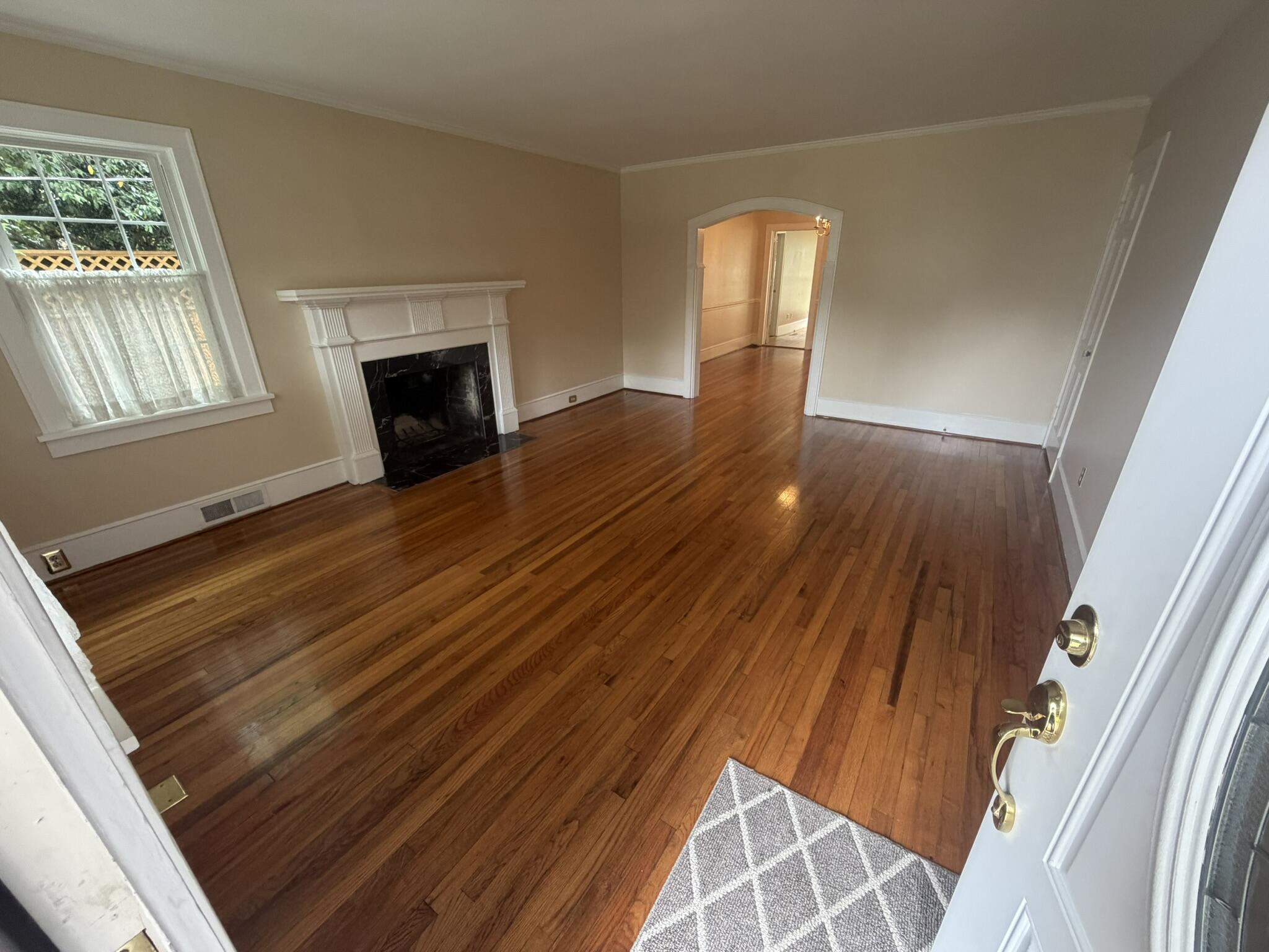 213 Haynsworth Street Sumter, SC 29150 - Photo 5 of 37 IMG_1393