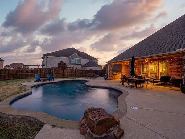 $785,000 | 4606 Waterford Glen Drive, Mansfield, TX 76063