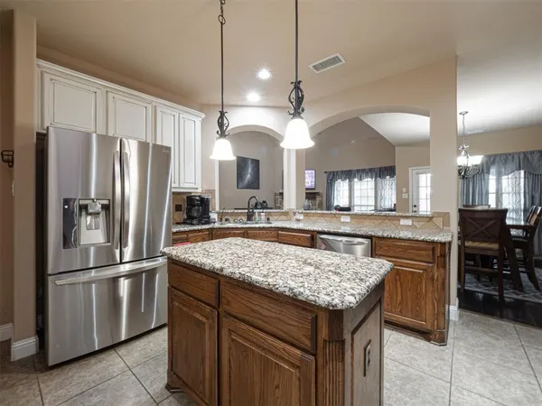 $785,000 | 4606 Waterford Glen Drive, Mansfield, TX 76063