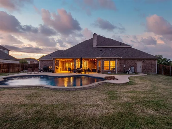 $785,000 | 4606 Waterford Glen Drive, Mansfield, TX 76063