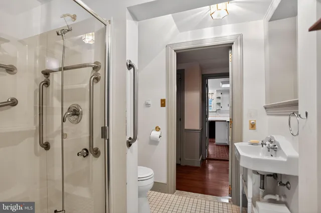 $750,000 | 3 Hidden Lane, Abington, PA 19046