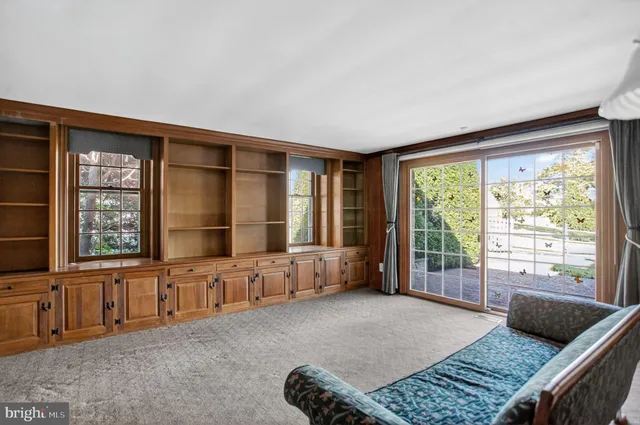 $750,000 | 3 Hidden Lane, Abington, PA 19046