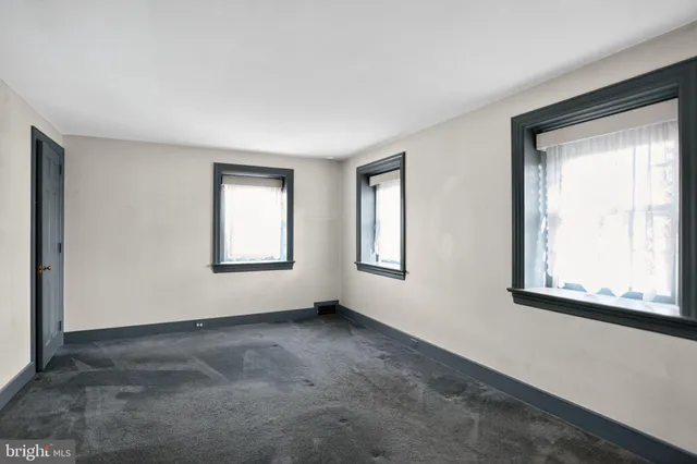 $750,000 | 3 Hidden Lane, Abington, PA 19046