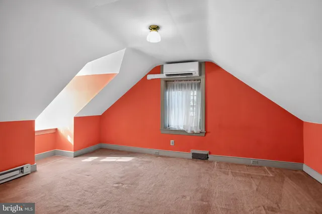 $750,000 | 3 Hidden Lane, Abington, PA 19046