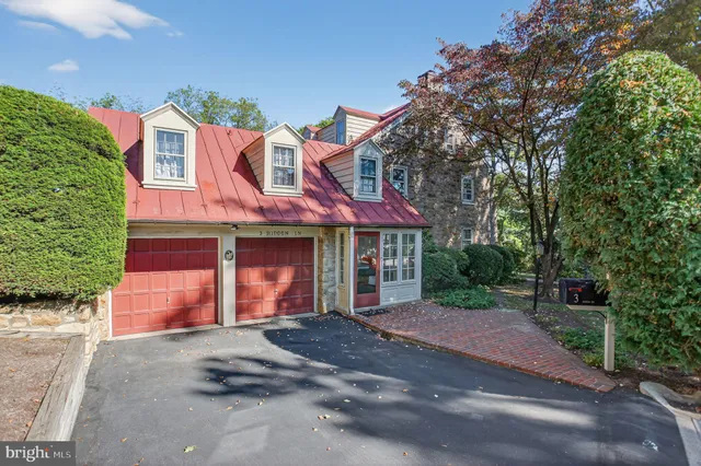 $750,000 | 3 Hidden Lane, Abington, PA 19046