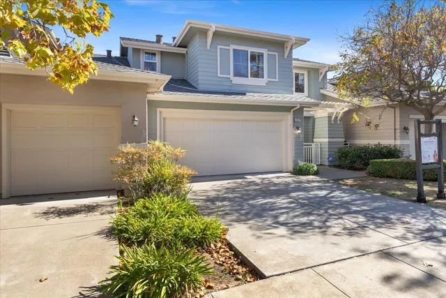 $1,198,000 | 133 Cliff Swallow Court, Brisbane, CA 94005