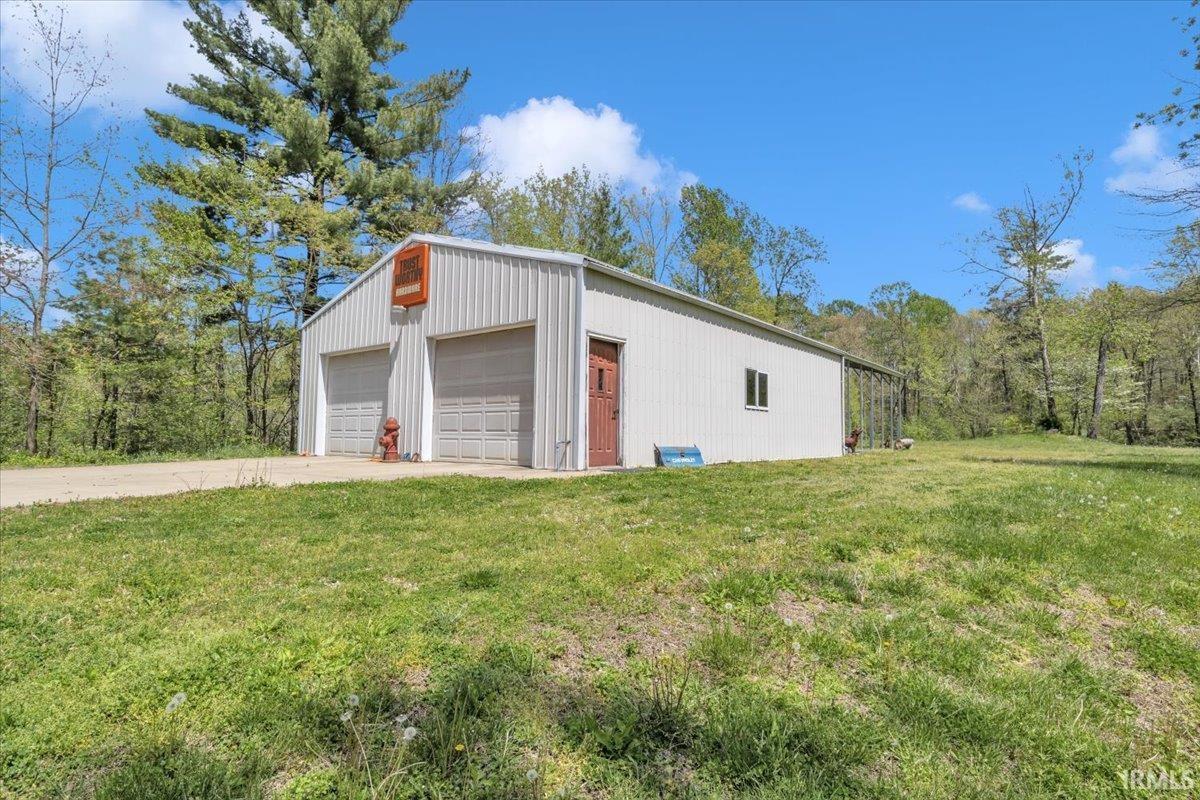1066 South Yankeetown Road Boonville, IN 47601 - Photo 24 of 33 Gallery Image 24