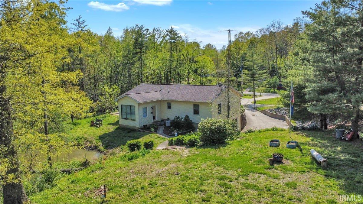 1066 South Yankeetown Road Boonville, IN 47601 - Photo 32 of 33 Gallery Image 32