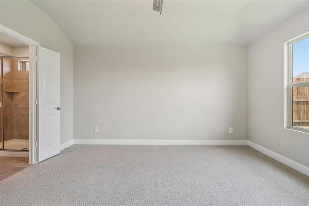 600 Stagg Street McKinney, TX 75069 - Photo 10 of 28 an empty room with windows