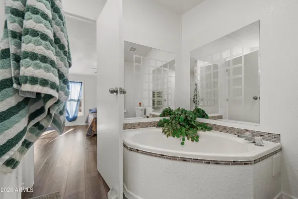 $285,900 | 5955 South Pintek Lane, Hereford, AZ 85615