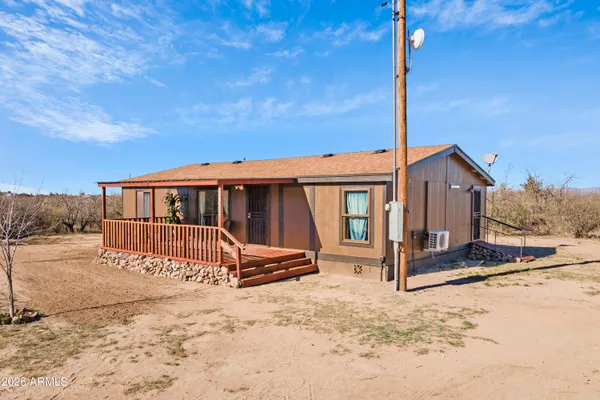 $285,900 | 5955 South Pintek Lane, Hereford, AZ 85615