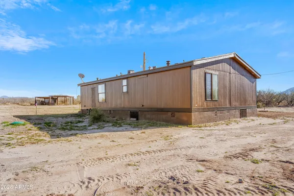 $285,900 | 5955 South Pintek Lane, Hereford, AZ 85615