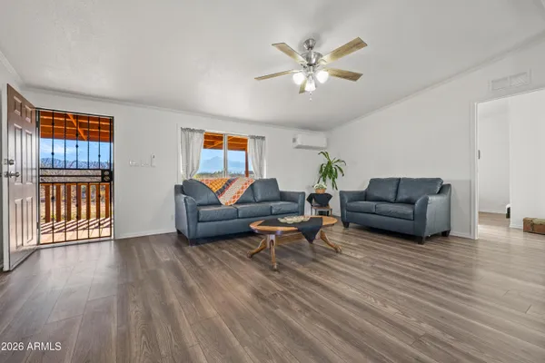 $285,900 | 5955 South Pintek Lane, Hereford, AZ 85615