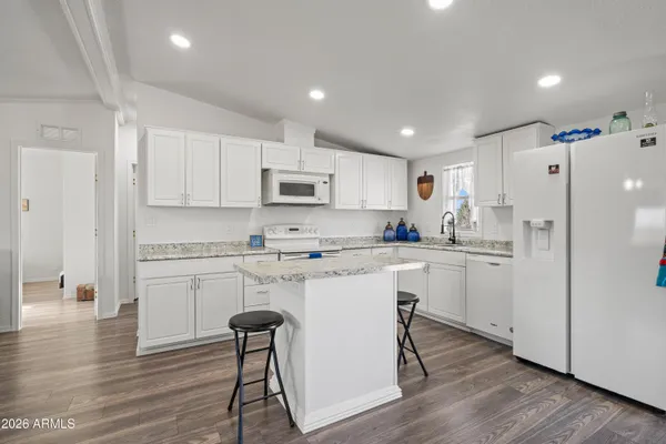 $285,900 | 5955 South Pintek Lane, Hereford, AZ 85615