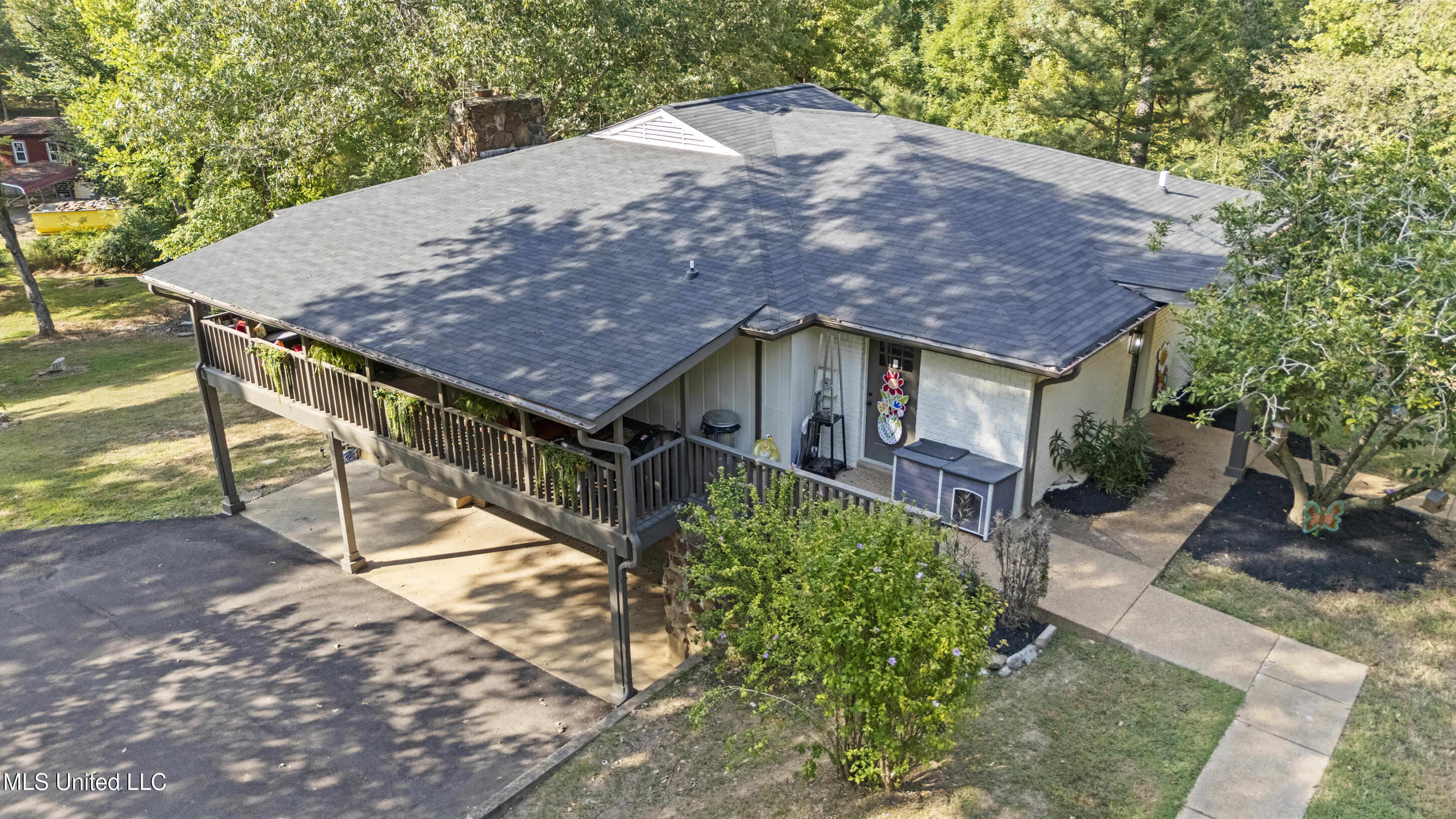 8702 Tulane Road Hernando, MS 38632 - Photo 43 of 50 43_dji_20250902163324_0128_d