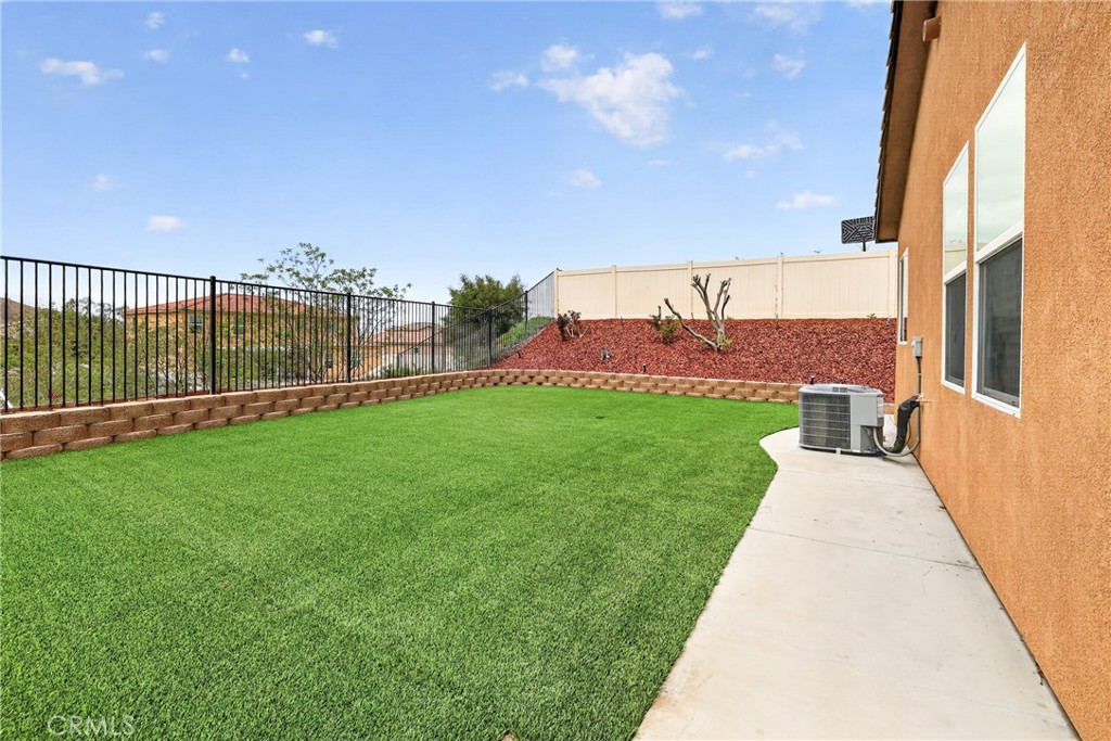 7335 Stockyard Road Riverside, CA 92507 - Photo 40 of 46