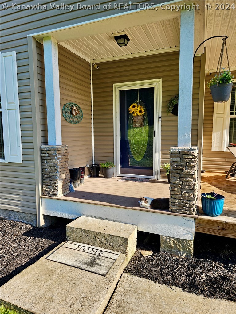 7750 Gay Road Gay, WV 25244 - Photo 2 of 31 Gallery Image 2