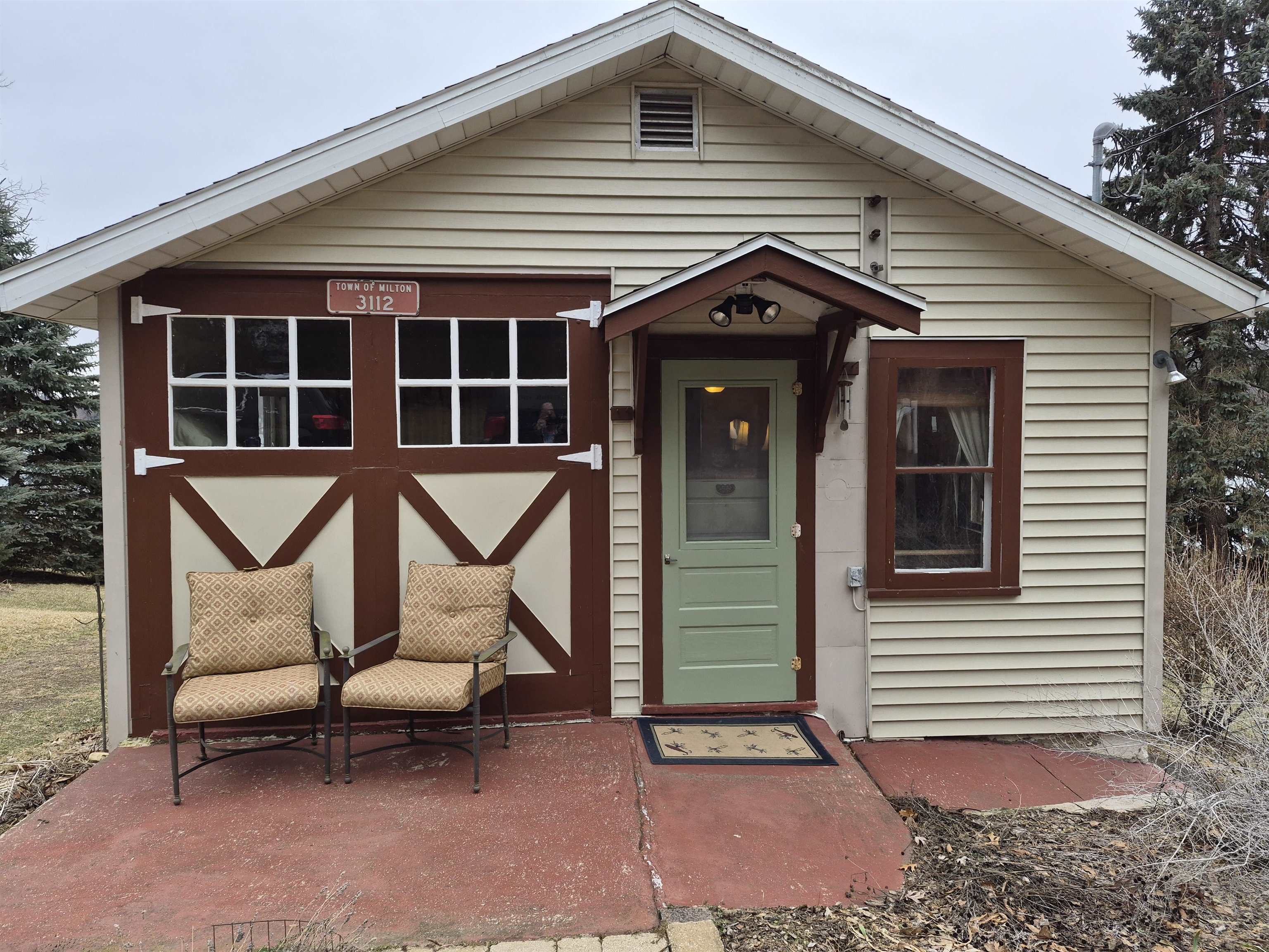 3112 East Edgewater Street Milton, WI 53563 - Photo 2 of 61