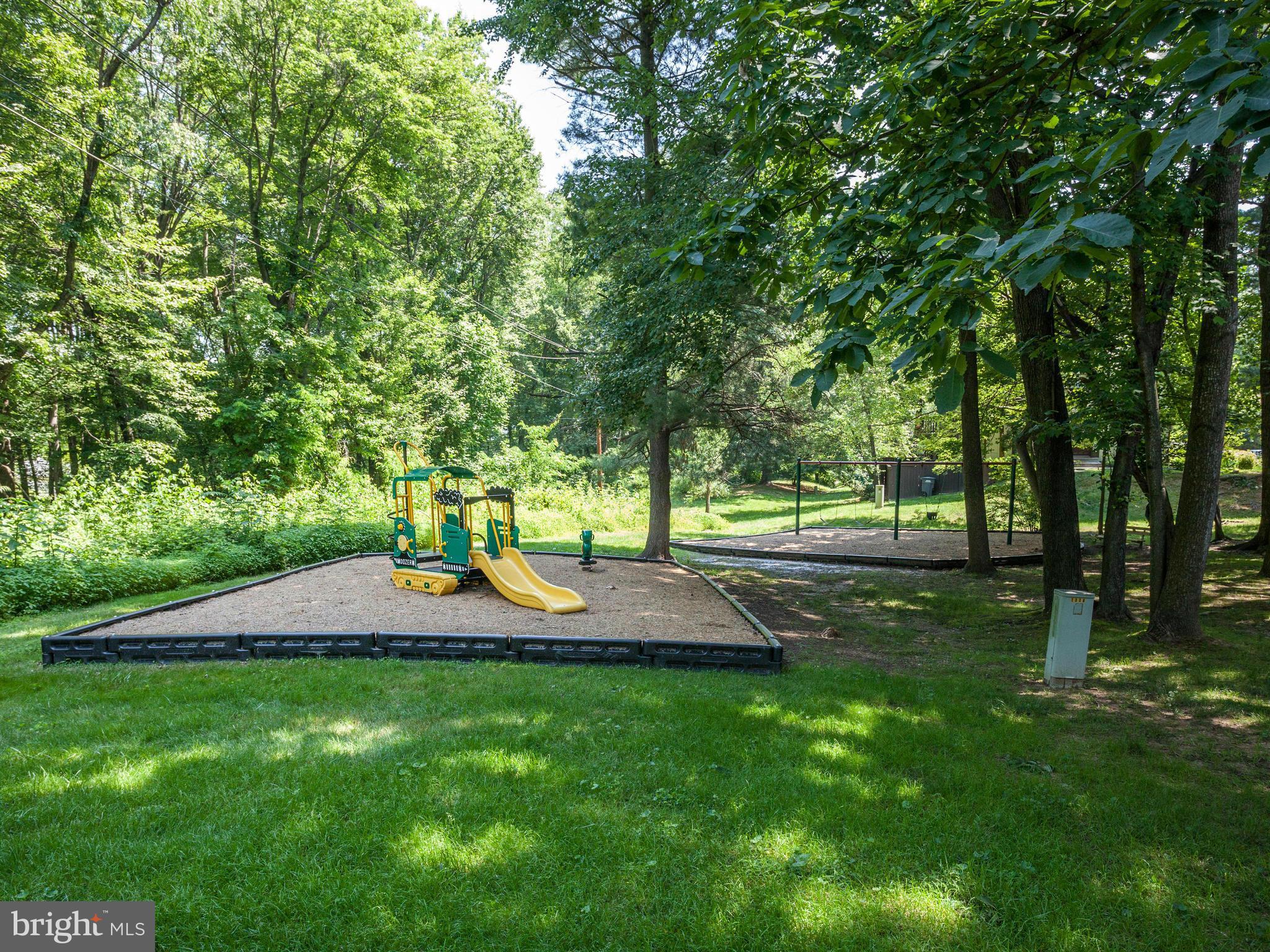 2334 Antiqua Court Reston, VA 20191 - Photo 28 of 30 a view of outdoor space with deck and yard