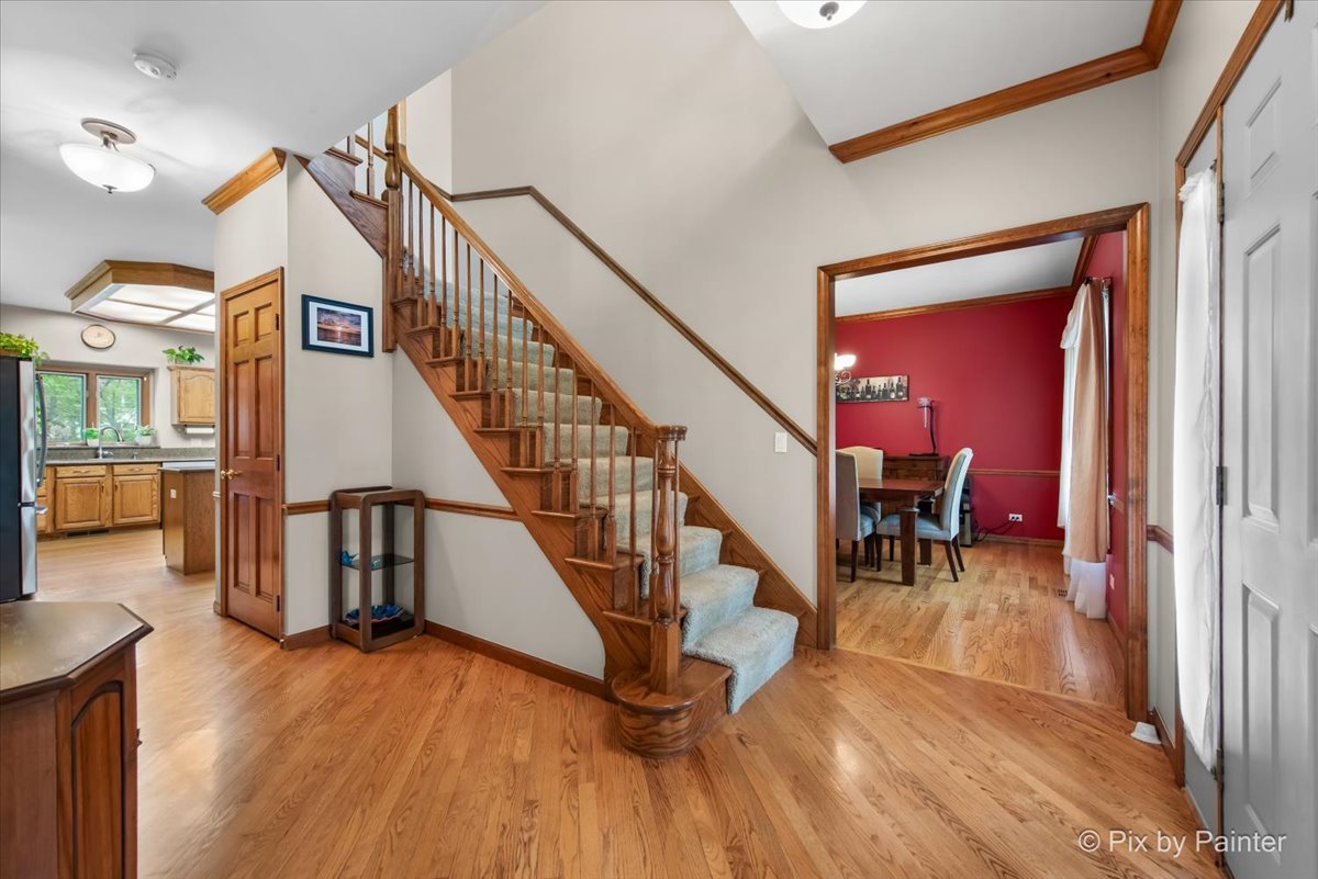 680 Spruce Tree Drive Cary, IL 60013 - Photo 4 of 26