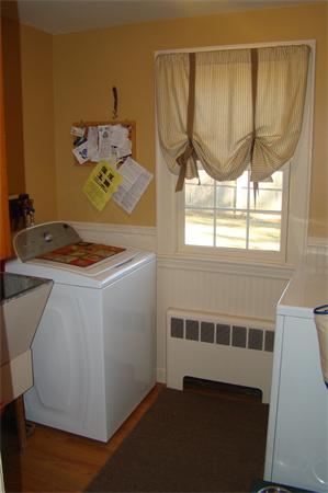 56 Pine Ridge Road Reading, MA 01867 - Photo 10 of 30