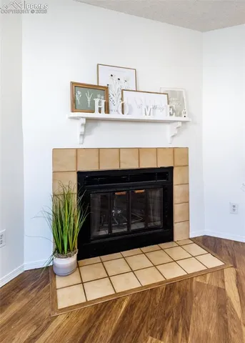 a close view of a fireplace in a room