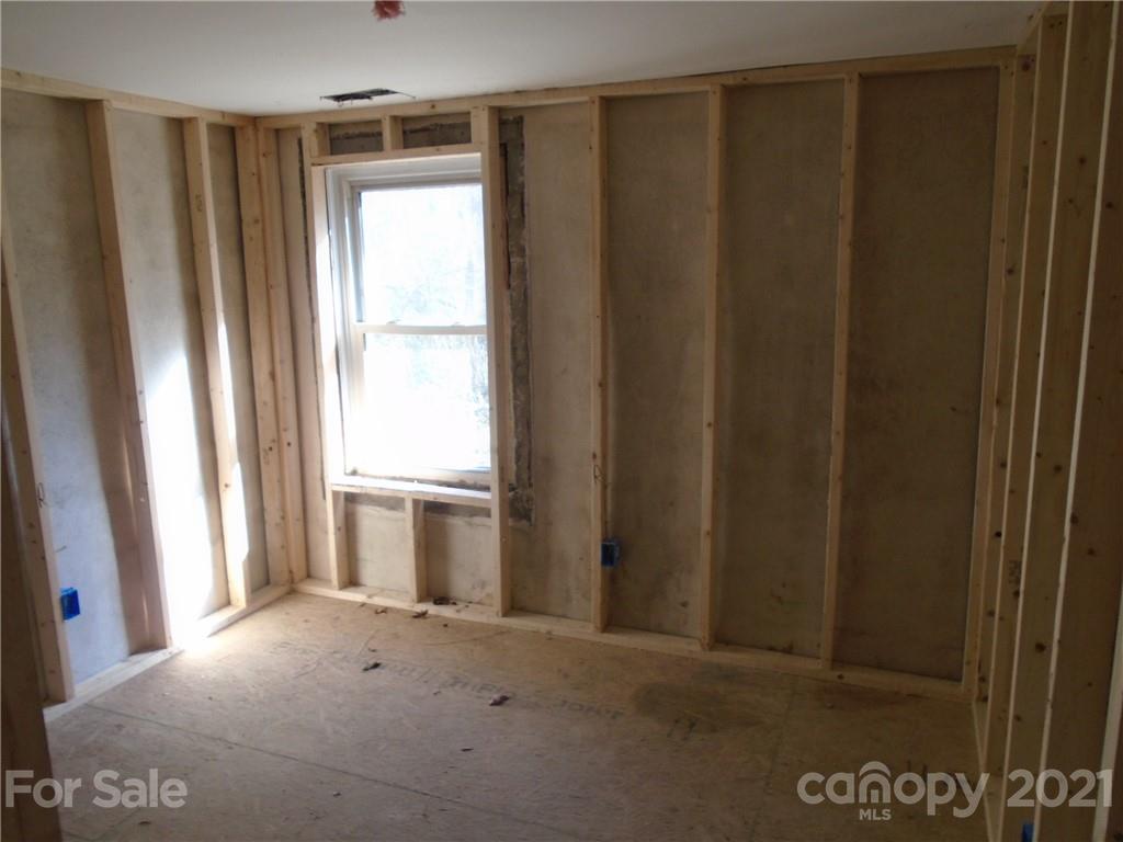 728 Rodey Avenue Charlotte, NC 28206 - Photo 3 of 8 Gallery Image 3