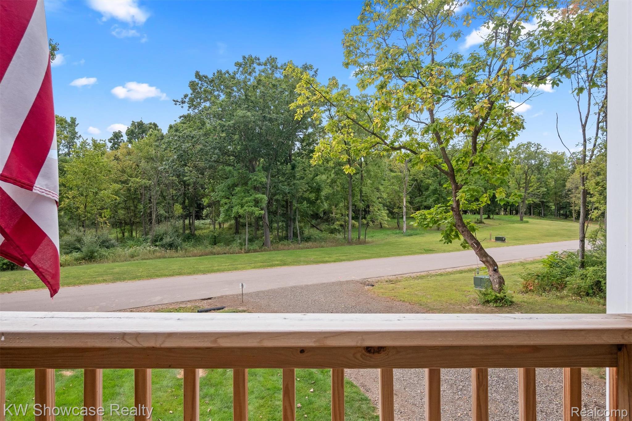 9760 Copper Ridge Drive Fowlerville, MI 48836 - Photo 8 of 26 25-Copper Ridge-33.jpg