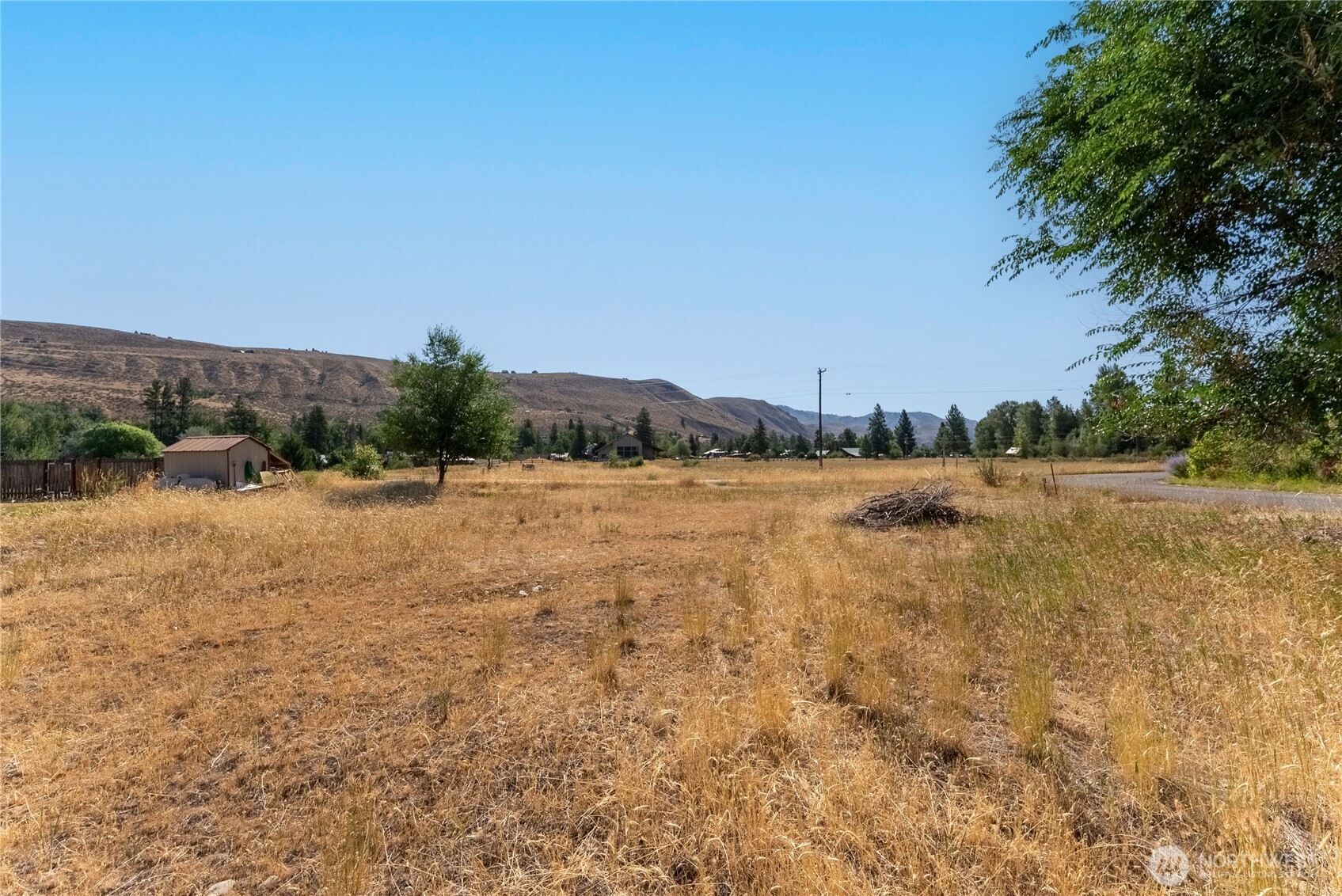 152 Greenwood Road Winthrop, WA 98862 - Photo 7 of 16 Gallery Image 7