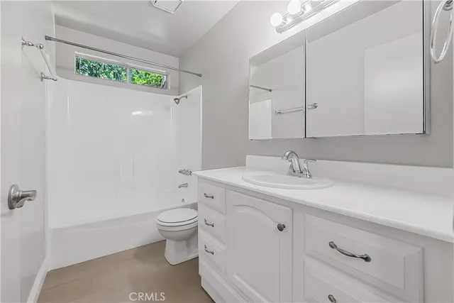 $3,395 | 633 New Los Angeles Avenue, Moorpark, CA 93021