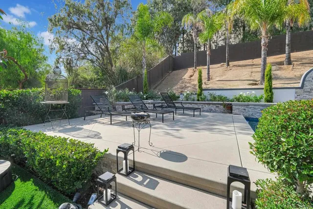 $810,000 | 8359 Clover Creek Road, Riverside, CA 92508