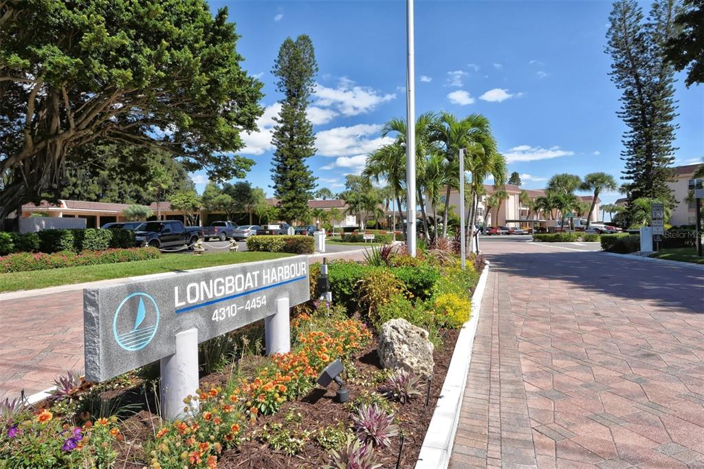 4440 Exeter Drive, Unit 301 Longboat Key, FL 34228 - Photo 30 of 72