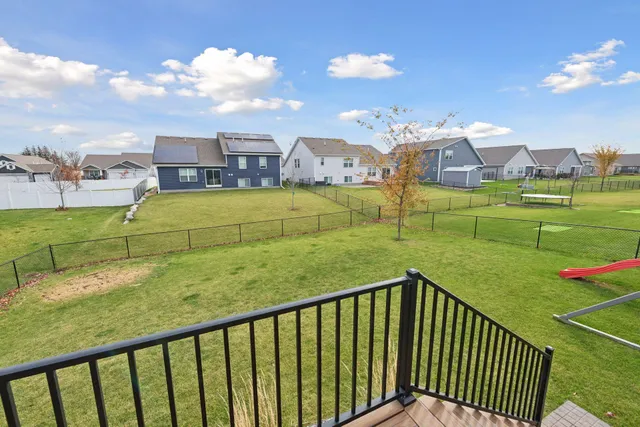 $509,900 | 1936 Meridian Curve, Carver, MN 55315