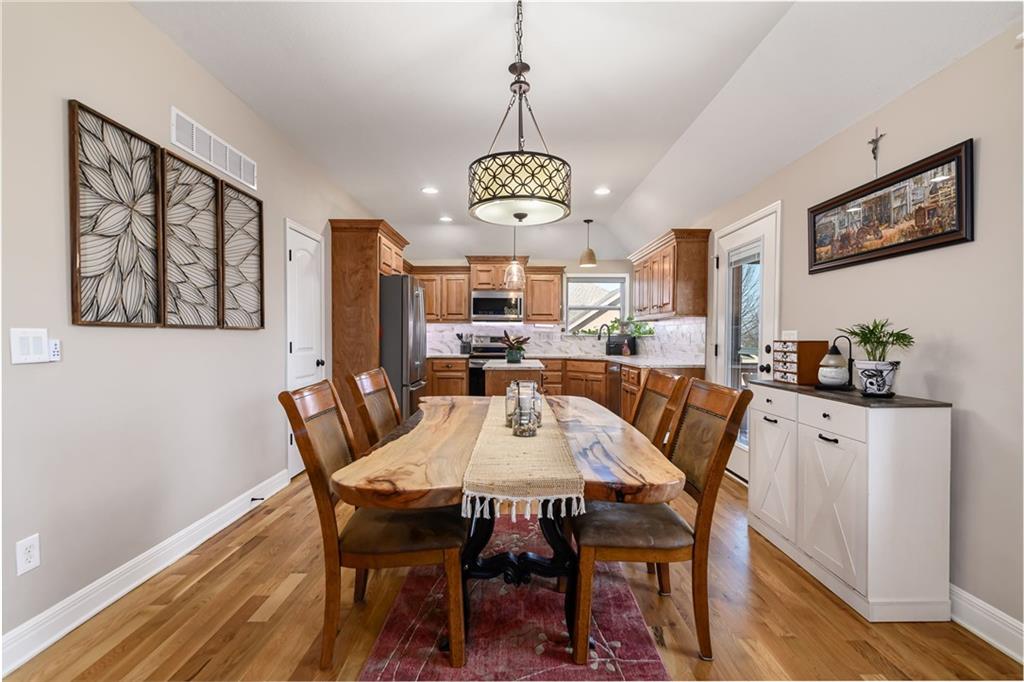 6987 141st Street Basehor, KS 66007 - Photo 12 of 31