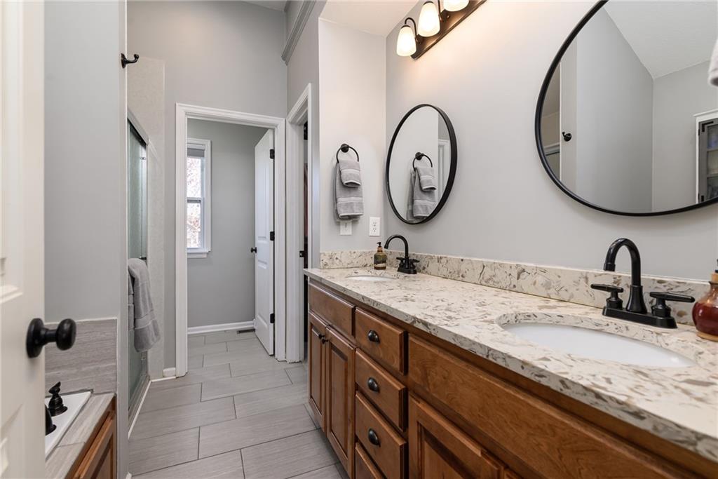 6987 141st Street Basehor, KS 66007 - Photo 16 of 31