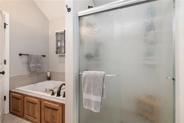 $443,950 | 6987 141st Street, Basehor, KS 66007