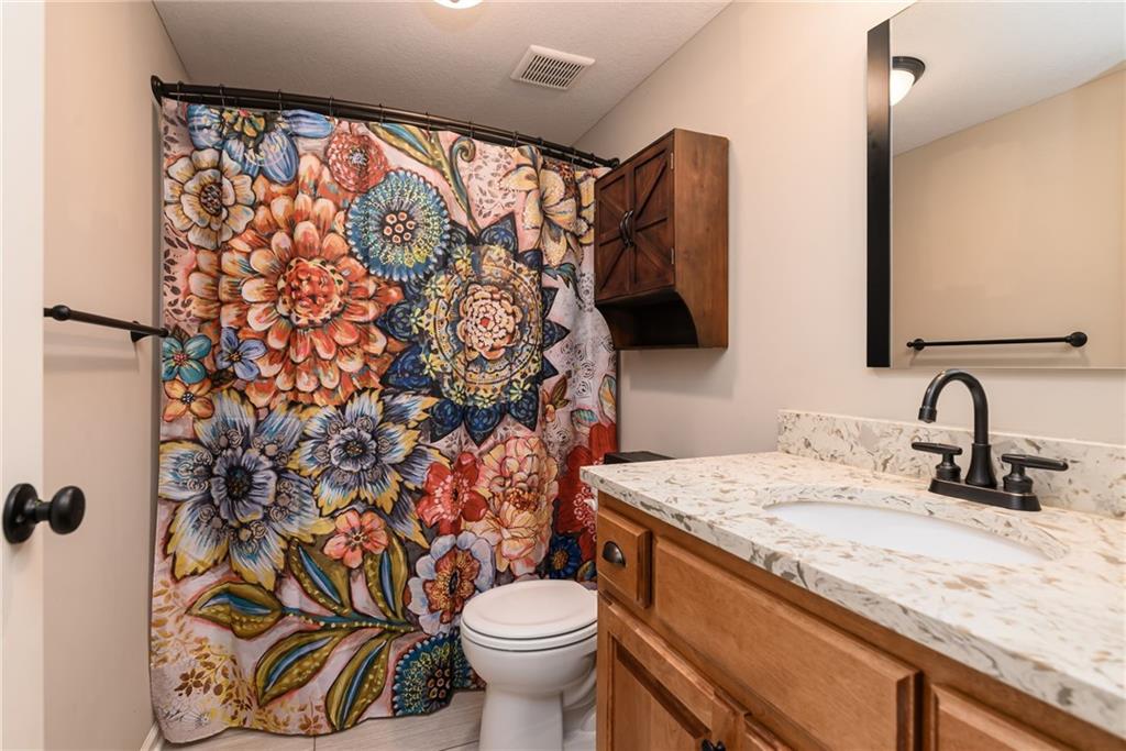 6987 141st Street Basehor, KS 66007 - Photo 21 of 31