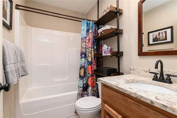 $443,950 | 6987 141st Street, Basehor, KS 66007